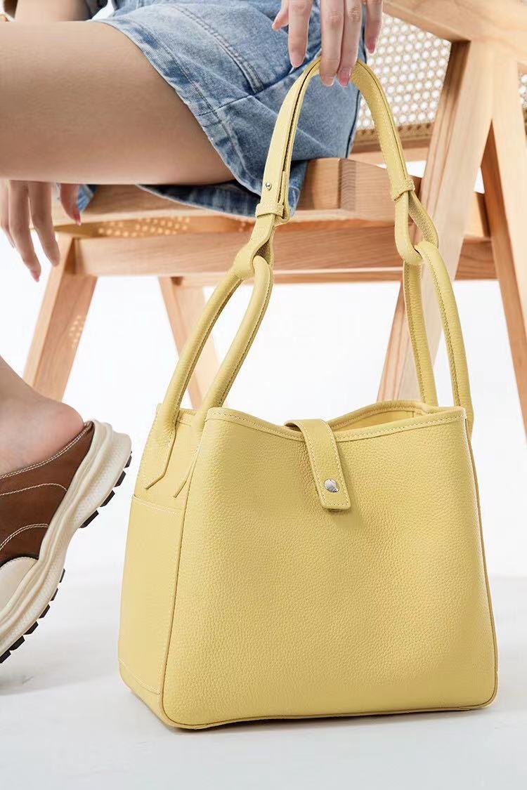 【 Leather LD Bucket】Shoulder bag-Buy 1 bag get pony+1 coin purse