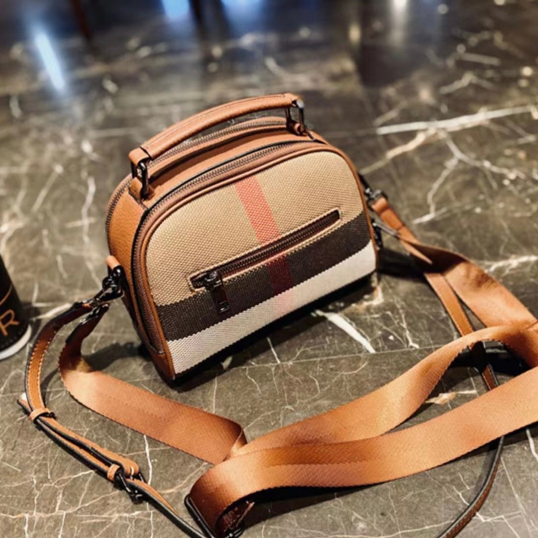 【NEW】【Iron Bag】Checkered cowhide Leather Double Zipper Crossbody Bag Buy 1 Get 1 pony and 1 coin purse