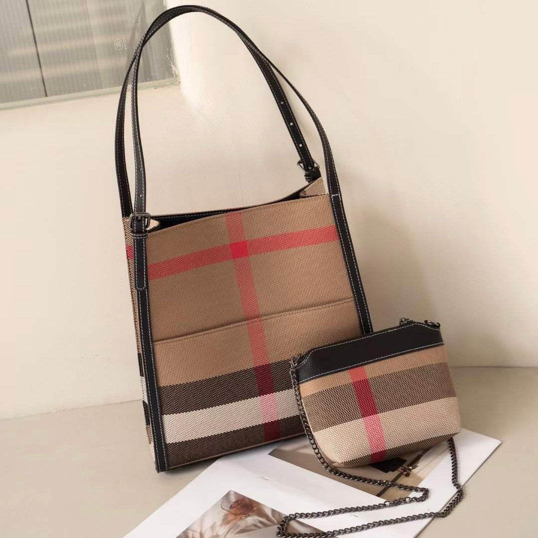 【Bb bag】【2 in 1】Checkered Cowhide Leather Shoulder Bag with Chain Cellphone Bag,buy 1 get 1 pony and 1 headband