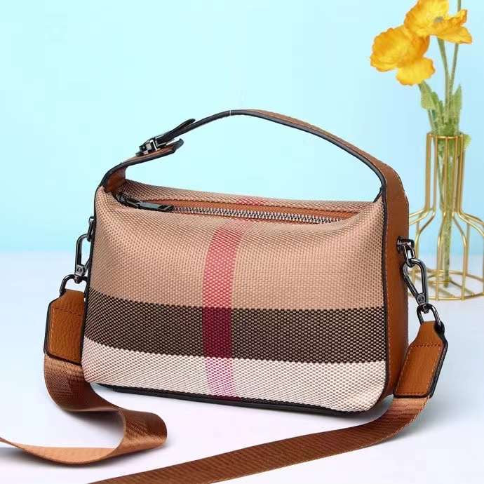 【Brick Bag】Real Leather Handle Locking Square Clutch Bag-buy 1 get 1 pony and 1 coins purse