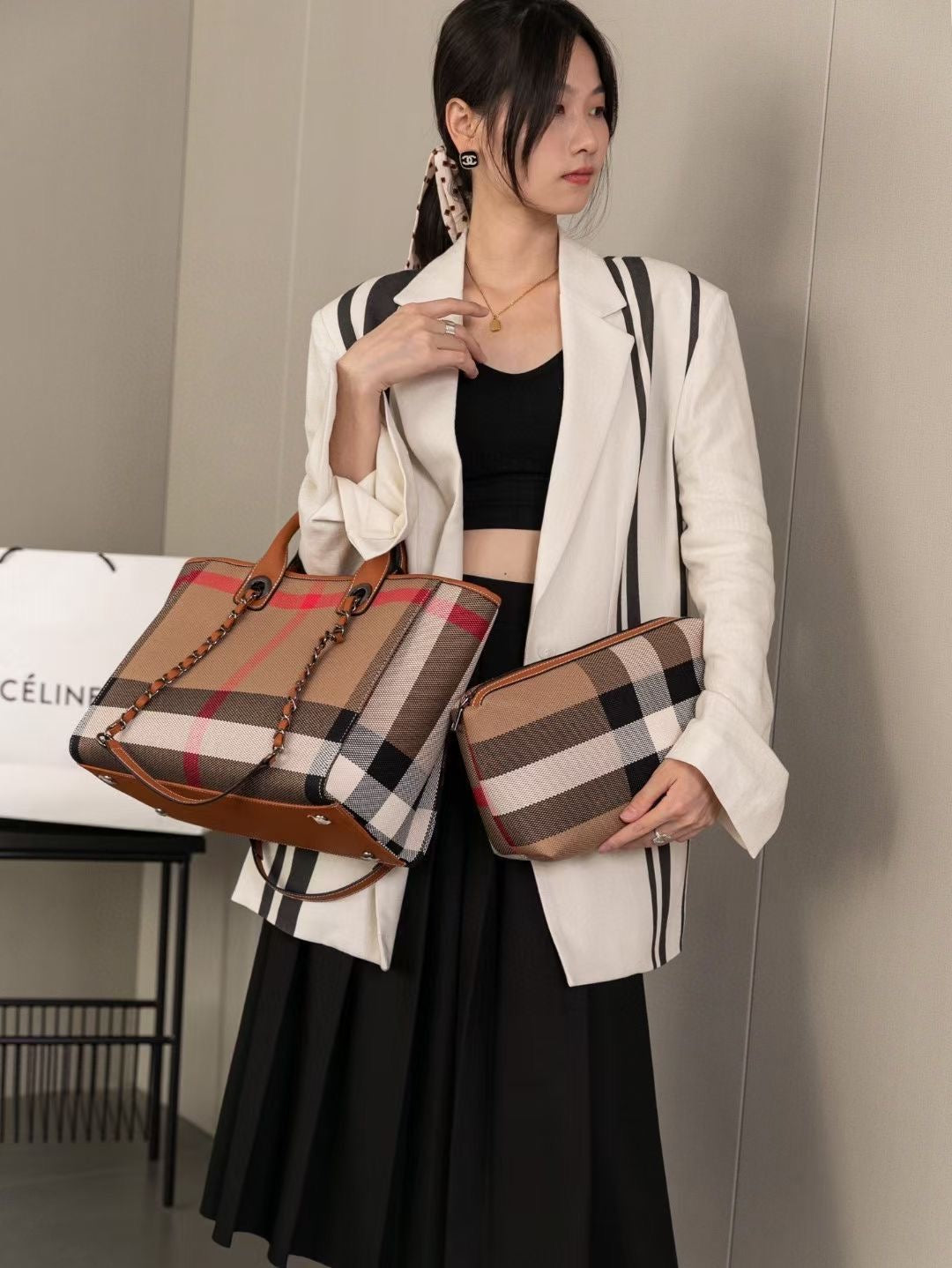 【Chain Tote】【2 in 1】CheckeredCowhide Leather Tote with Cosmatic Bag-,buy 1 get 1 pony and 1 headband