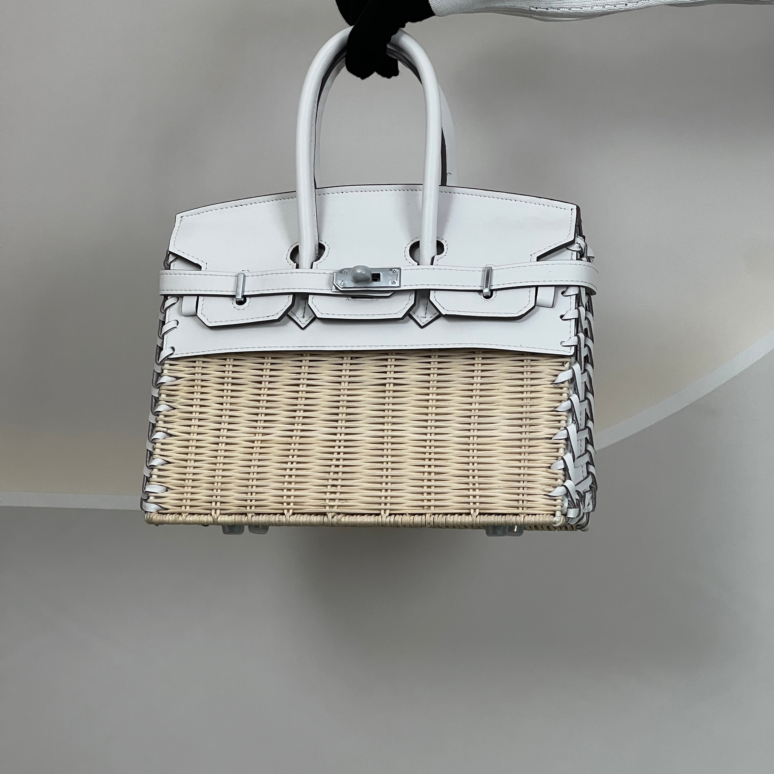 【Rattan Weaving】BK Cowhide Leather Handbag with Guitar Strap-,buy 1 get 1 pony and 1 headband