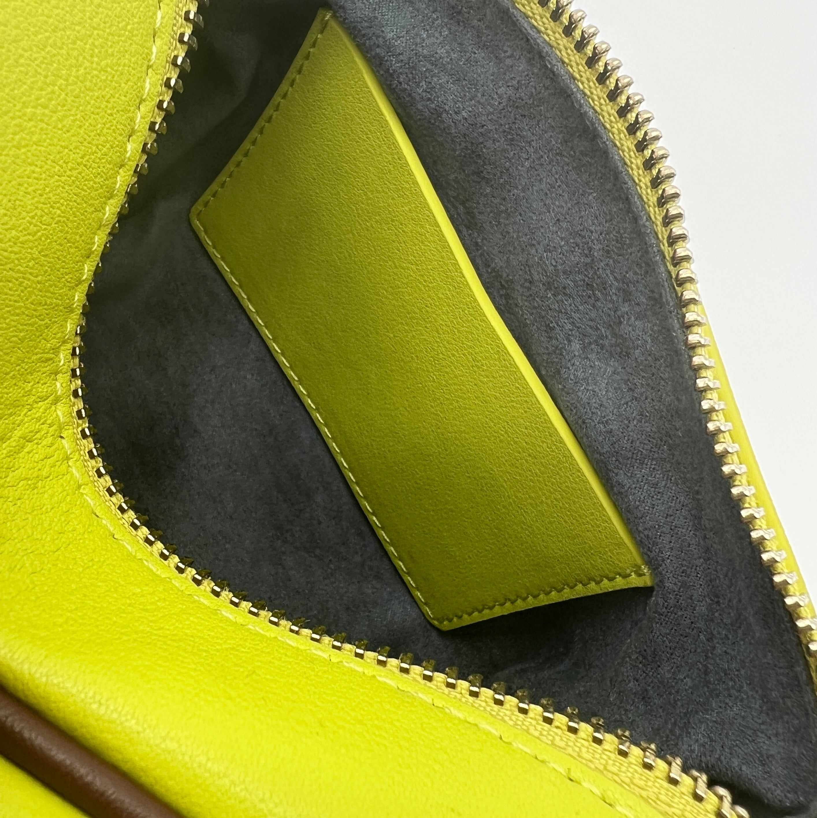 【Avocado Bag】Cowhide Leather Serpentine Handbag,buy 1 get 1 pony and 1 headband