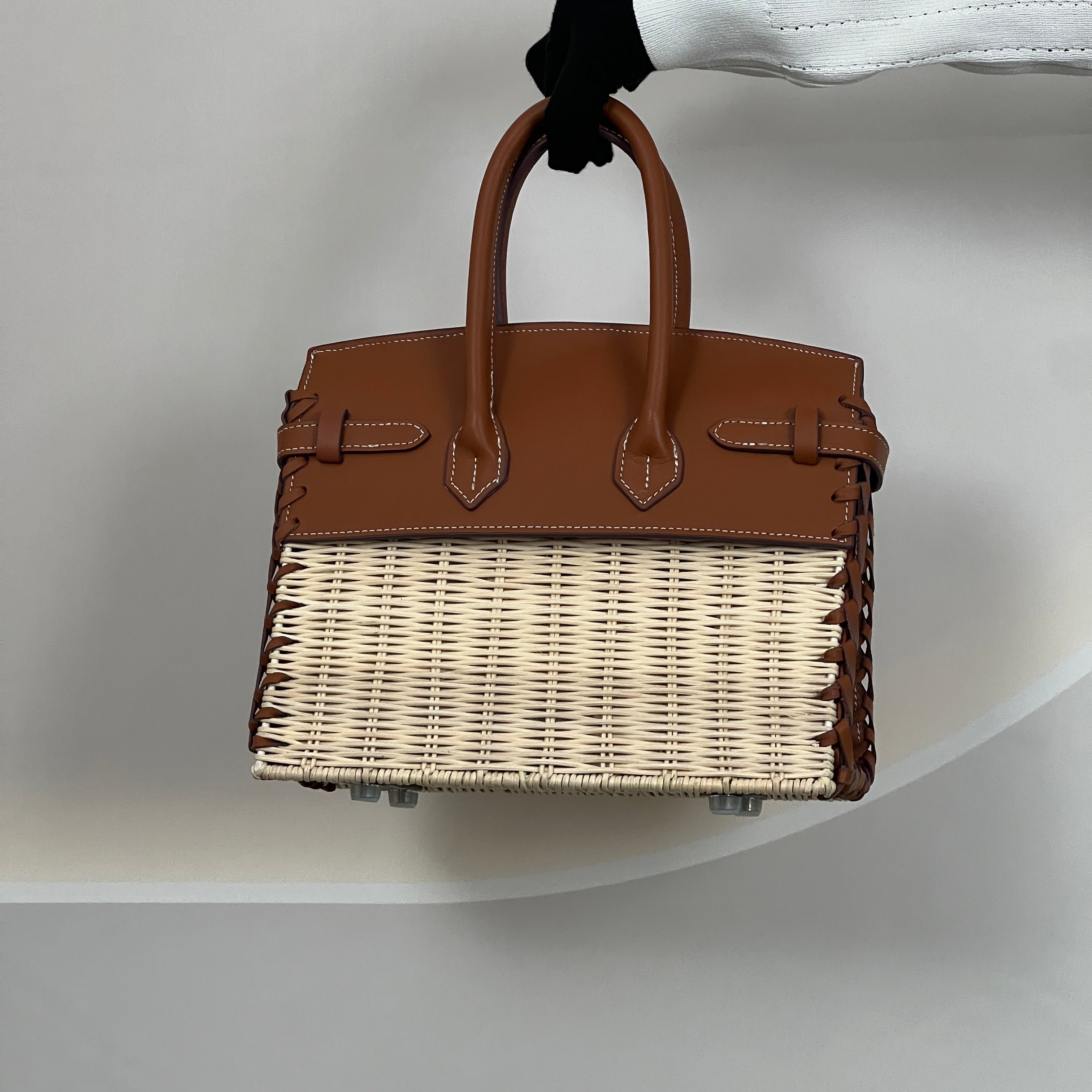 【Rattan Weaving】BK Cowhide Leather Handbag with Guitar Strap-,buy 1 get 1 pony and 1 headband