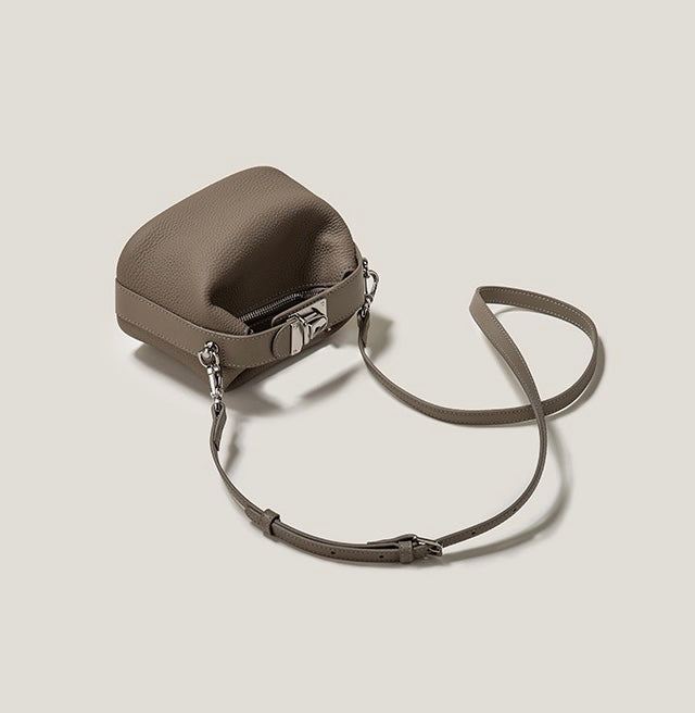 【Gummy bag】Mini Box Handbag Crossbody Bag,buy 1 get 1 pony and 1 headband