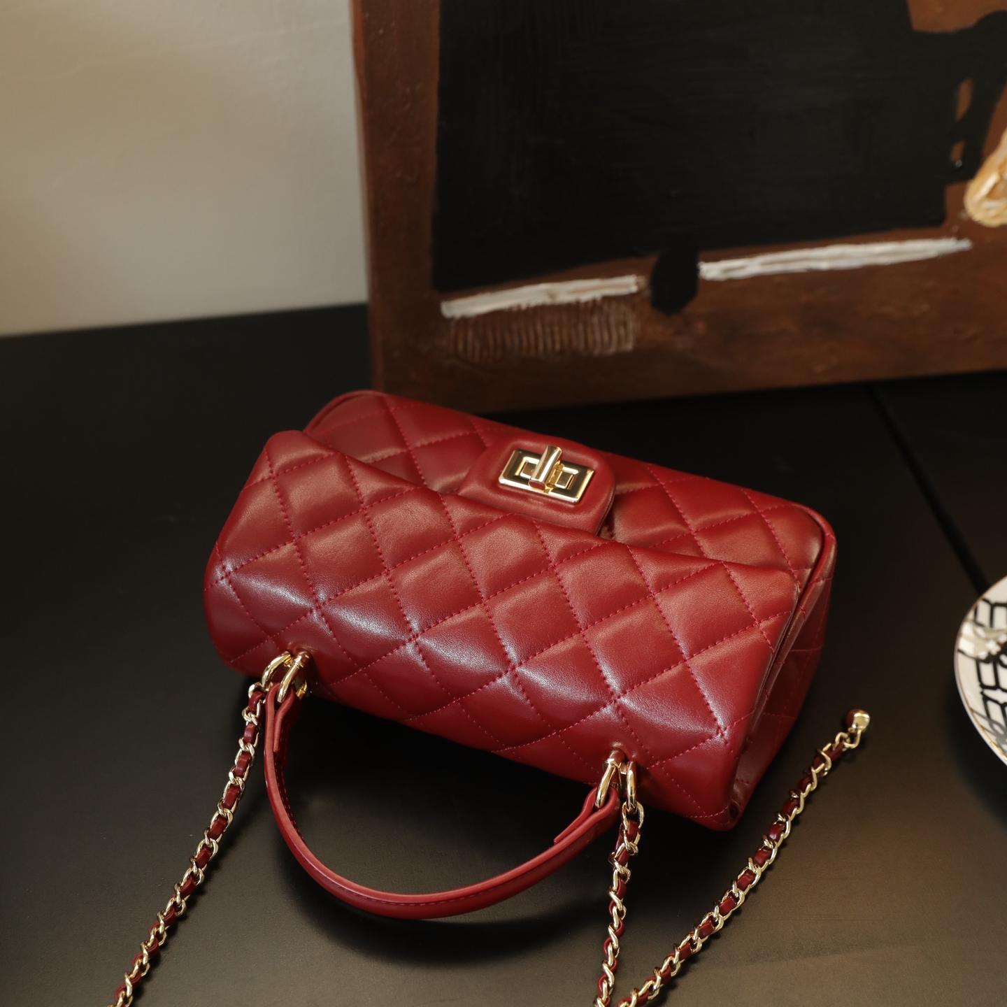 【C Bag】Quilted Handle Crossbody Bag,buy 1 get 1 pony and 1 headband