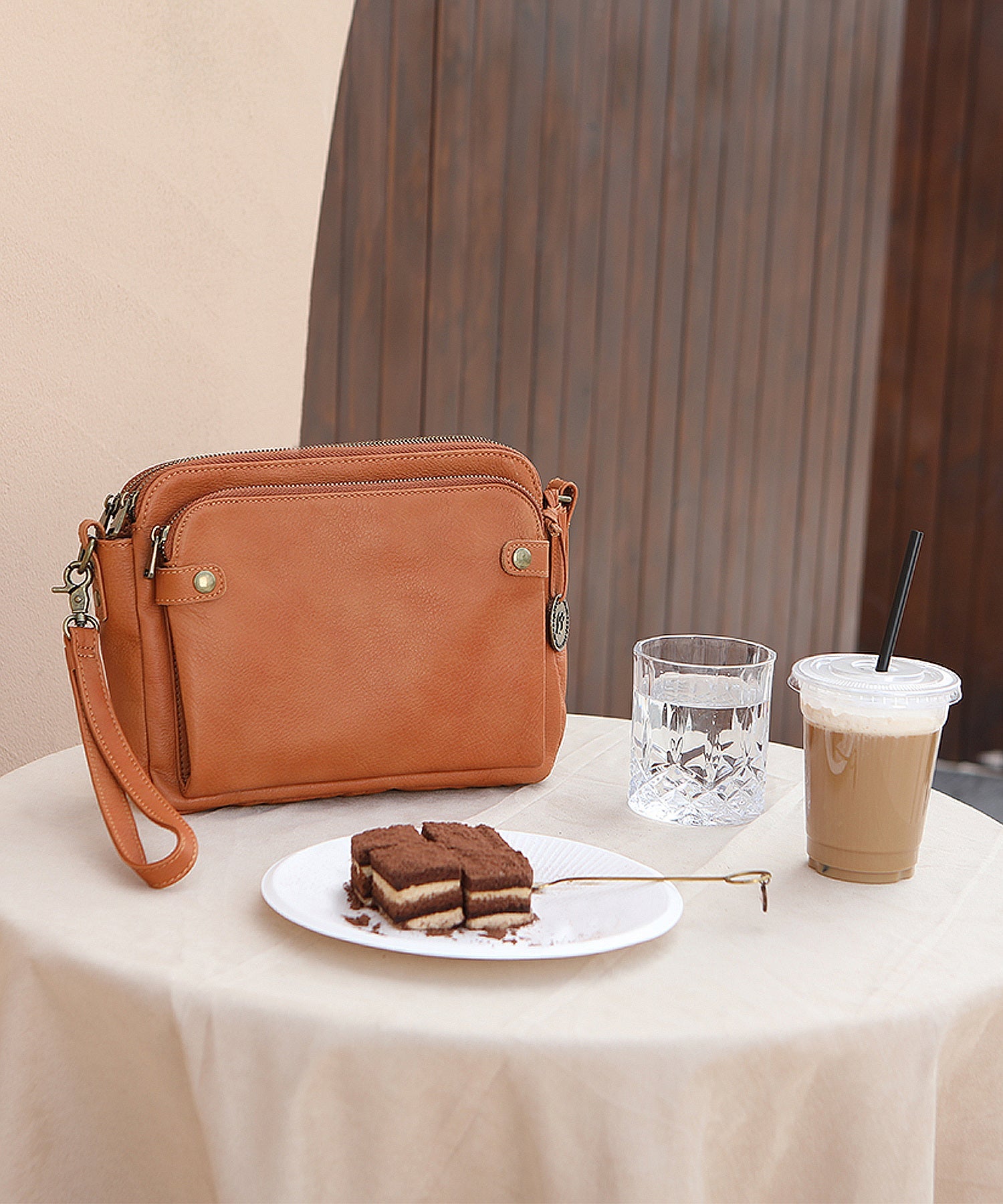 【NEW】【Bali】Three-Layer Leather Crossbody Shoulder & Clutch Bag