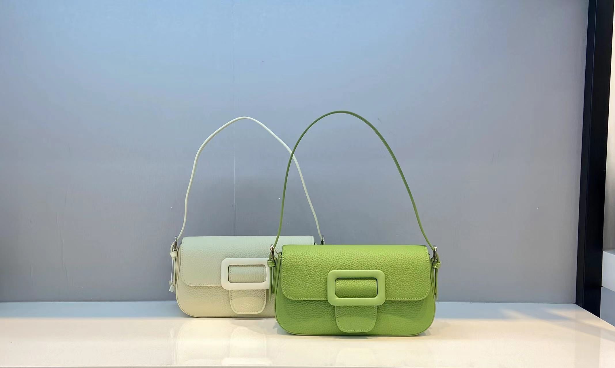 【Candy】colored delicate Polly bag